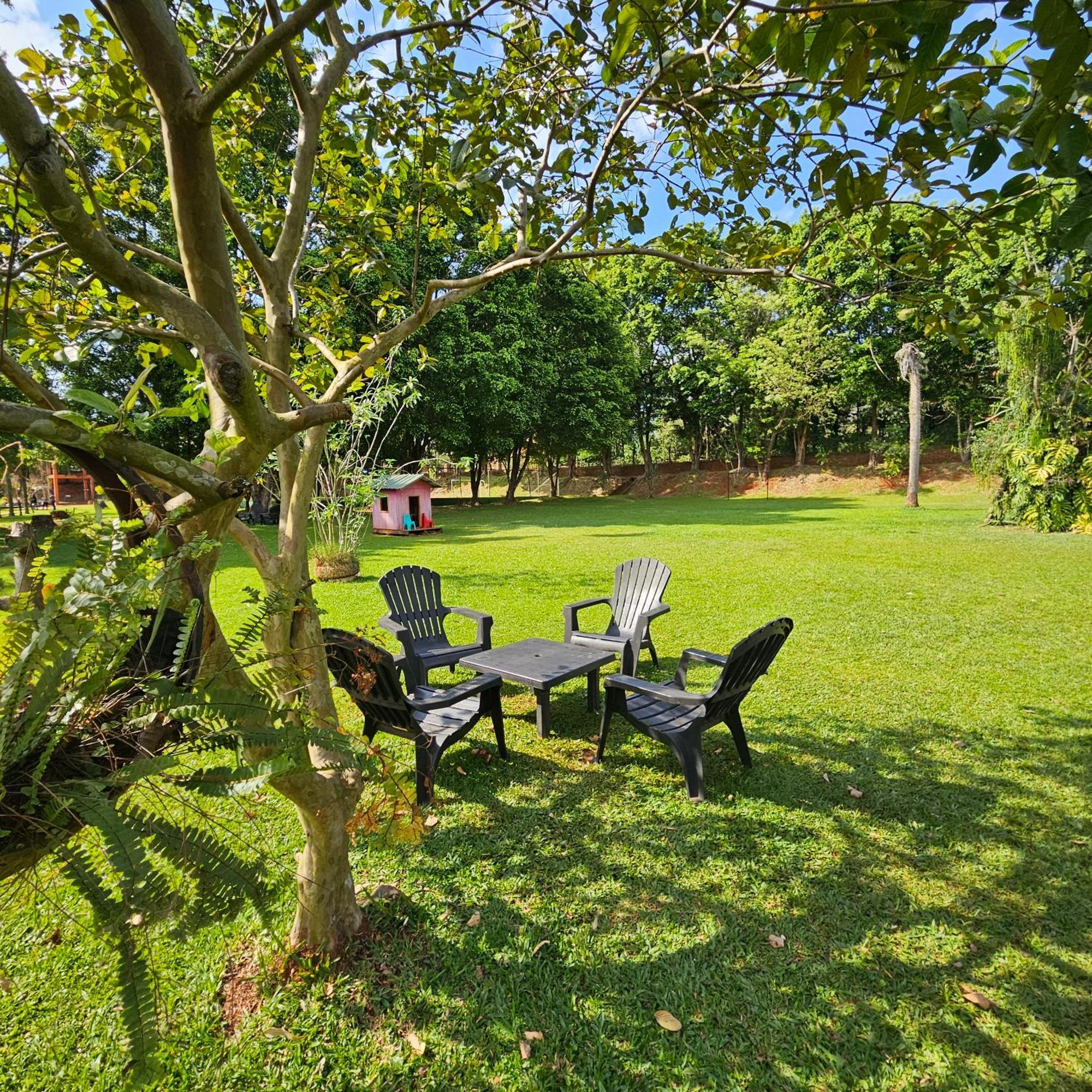 Cabanas El Refugio Del Mensu Puerto Iguazú Kültér fotó