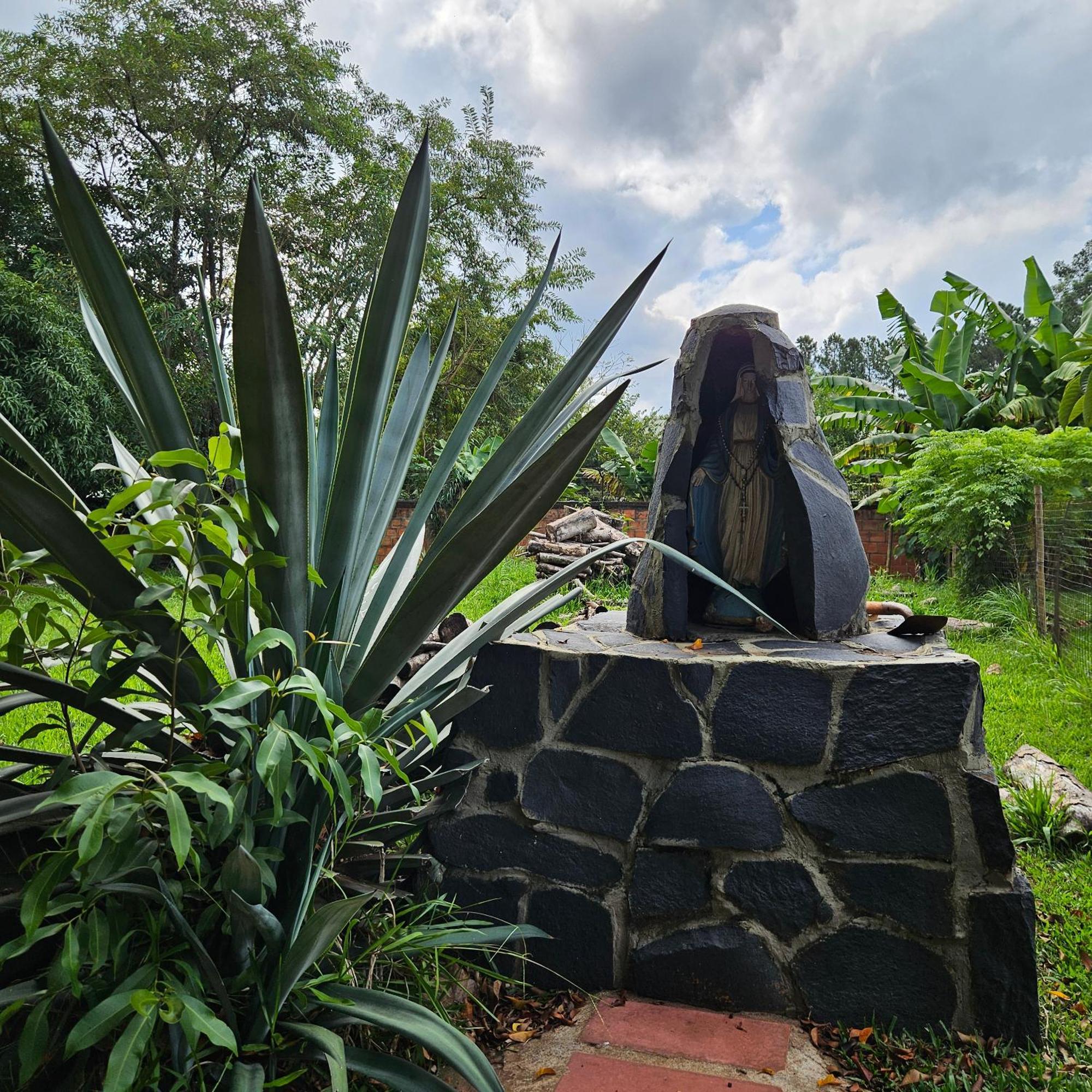 Cabanas El Refugio Del Mensu Puerto Iguazú Kültér fotó